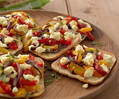 Warburtons Roast Pepper and Feta Thins